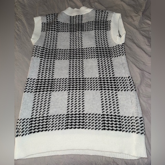 Sweater dress - Picture 3 of 3